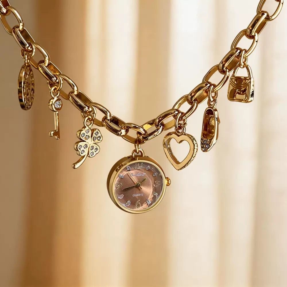 Bracelet Montre Femme Élégance Dorée