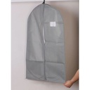 Cache costume et robe